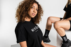 MAKER Womens cropped t-shirt in black