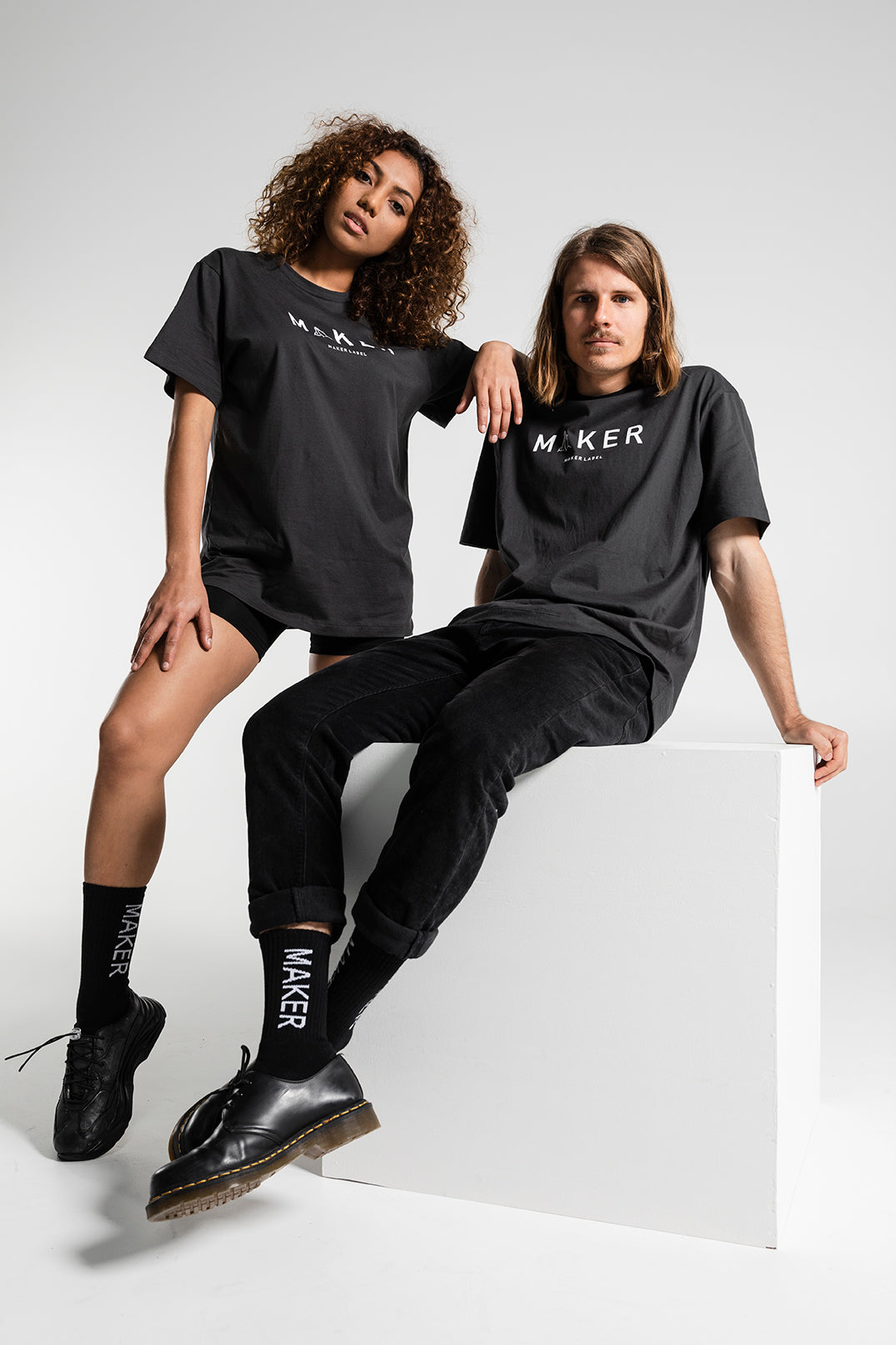 MAKER Originals t-shirt in charcoal grey